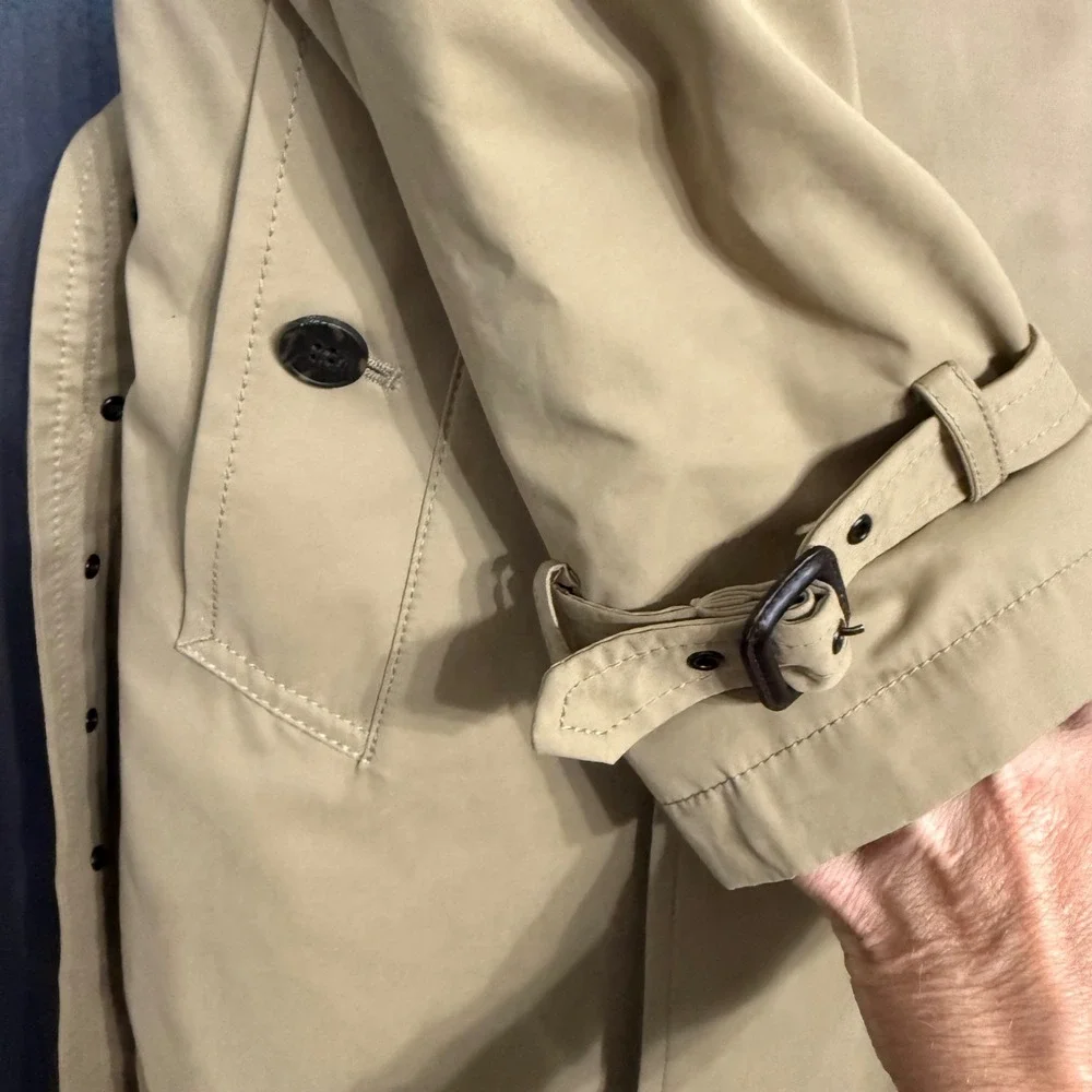 Banana Republic Mens Khaki Double Breasted Trench Coat Belted Plaid Lining M